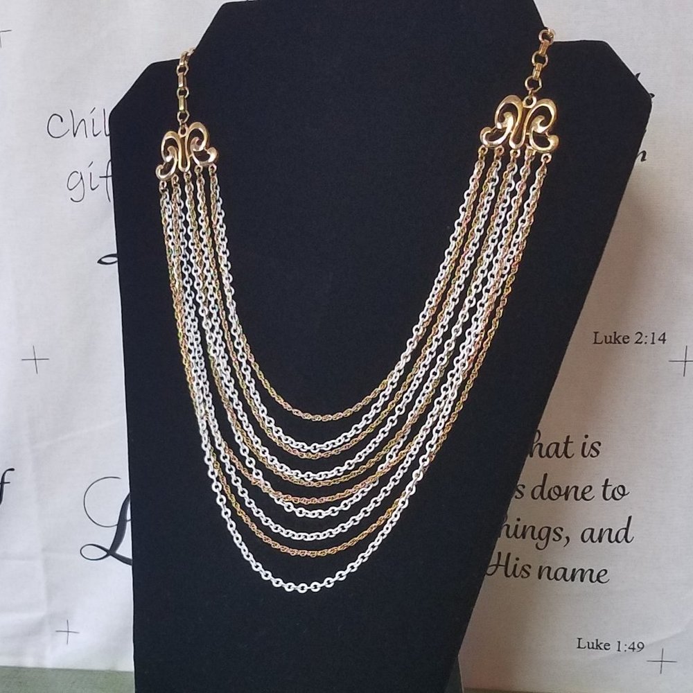 Beautiful Vintage signed Roget layered necklace
